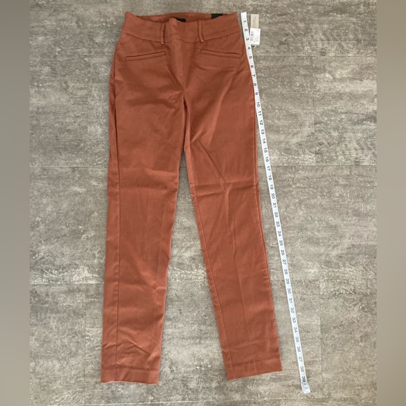 Reitmans Iconic Straight Leg Pant - Size 2 Petite - Picture 5 of 6